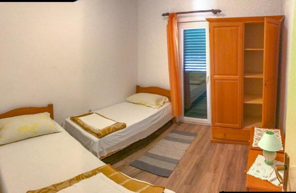 Apartments Selma Biograd Na Moru Ngoại thất bức ảnh