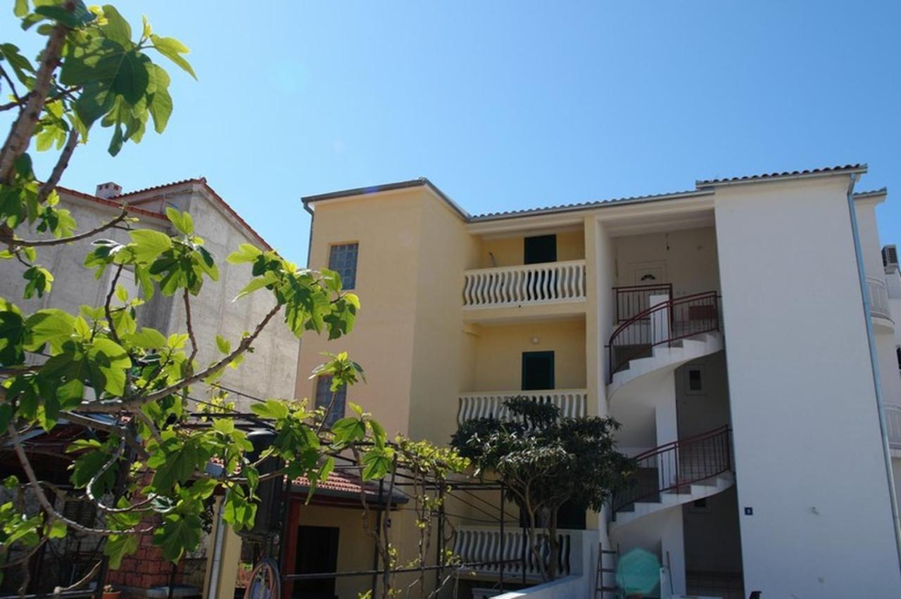 Apartments Selma Biograd Na Moru Ngoại thất bức ảnh